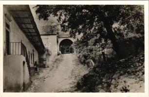 Krasznahorkaváralja, Krásnohorské Podhradie; Krasznahorka vára. Fuchs József kiadása / Hrad Krásna Horka / castle