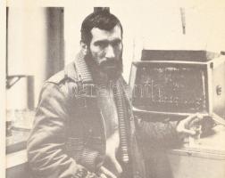 Petri György: Örökhétfő. Bp., 1981. AB Független Kiadó. 79+4 p. Első kiadás! Az első nyomtatott magy...