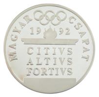 1990. "Magyar Csapat 1992 - CITIVS, ALTIVS, FORTIVS / Öttusa" a Barcelonában rendezett nyá...