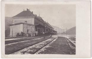 Gyimesbükk, Ghimes-Faget; vasútállomás / railway station. photo (EK)