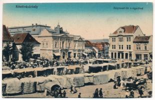 Kézdivásárhely, Targu Secuiesc; Zsigmond tér, vigadó, piac, üzletek. Turóczi István kiadása / market, shops