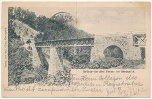 Nagyapold, Grosspold, Apoldu de Sus; Brücke vor dem Tunnel. Bahnstrecke Alvincz-Nagyszeben / vasúti híd az alagút előtt. And. Glatz kiadása / railway tunnel and bridge, railway line between Vintu de Jos and Sibiu (fa)