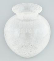 Karcagi, berekfürdői kraklé / fátyol üveg nagyméretű váza. Formába fújt, hibátlan, m: 24 cm