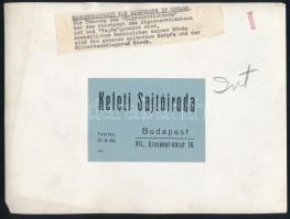 cca 1930-1940 Cigány esküvő, cigányvajda, Szendrő István pecséttel jelzett, feliratozott fotója, 17,...