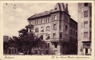 1936 Budapest II. Zsigmond tér, M. kir. állami Árpád reálgimnázium (az iskola egy bérház lakásaiból lett kialakítva, a gimnázium új épülete 1940-ben készült el a III. kerületi Nagyszombat utcában). Pintér József kiadása (EK)