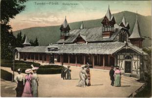 1913 Tusnádfürdő, Baile Tusnad; Gyógyterem, gyógyszertár. Brunner Lajos kiadása. Montázs hölgyekkel ...