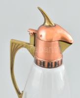 Szecessziós likőrös üveg, réz foglalattal, kopásokkal, m: 21,5 cm