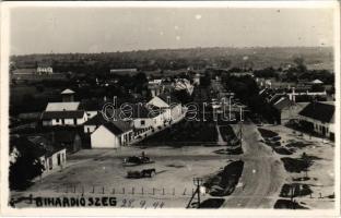 1944 Bihardiószeg, Bihar-Diószeg, Diosig; látkép, Fő tér, Hangya szövetkezet, üzletek / general view, main square, cooperative shop. photo (EK)