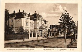 Nagyszeben, Hermannstadt, Sibiu; Schewisgasse, Korpskommandanten-Palais / Hadtestparancsnokság / street view, K.u.K. military headquarters