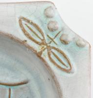 Gorka Géza - Art deco türkizes, szarvasos tálka. Korongozott és kézzel formált cserép. Többrétegű má...