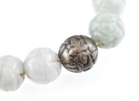 Jáde karkötő, ezüst szerelékkel d: 13 mm, 56 g