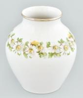 Bavaria kamilla mintás porcelán váza, kopásokkal, m: 17,5 cm