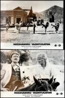 cca 1980 előtt készült a ,,Moziháború a vadnyugaton" című orosz western filmvígjáték jelenetei és szereplői, 8 db vintage produkciós filmfotó, ezüst zselatinos fotópapíron, a használatból eredő hibákkal (elszíneződés, folt, törésnyom), 18x21 cm