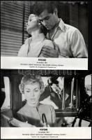 cca 1960 Alfred Hitchcock ,,Psycho" című amerikai filmjének jelenetei és szereplői, 19 db vinta...
