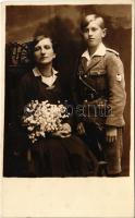 1933 Budapest, cserkész anyjával. Herz Fotószalon, photo