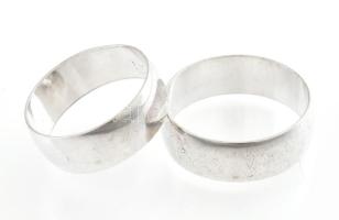 Ezüst(Ag) jegygyűrű-pár, jelzett, méret: 56 és 60, nettó: 6,3 g