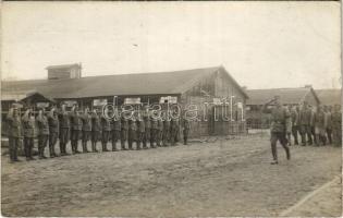 1917 Osztrák-magyar katonák csoportja a táborban / WWI Austro-Hungarian K.u.K. military, group of soldiers in the camp. photo + K.u.K. Komb. Baon. d. Ldstm. I. R. 26. (EK)