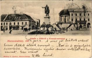 1905 Marosvásárhely, Targu Mures; Kossuth szobor a Fő téren, Bodor kút, Falkenstein Ödön, Bartscht Károly, Henning Károly, Bucher Lajos üzlete, Babos Egyed sörraktára, Takarékpénztár, gyógyszertár. Petróczy G. kiadása / square, monument, fountain, savings bank, pharmacy, shops (EK)