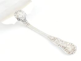 Ezüst(Ag) kagylómintás süteményes lapát, h: 25,2 cm, nettó: 175,6 g