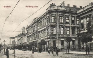 Miskolc, Széchenyi utca, Nagyszálloda, Kepes üzlete, Fonciere, kávéház, villamos megálló