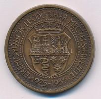 Tóth Sándor (1933-) 1986. "MÉE Hajdú-Bihar Megyei szervezete / János Zsigmond" bronz emlék...