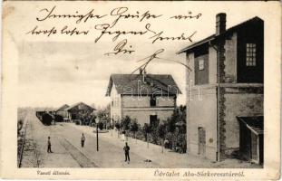 1908 Aba-Sárkeresztúr; Vasútállomás, tehervonatok, vasutasok. Kiadja Ladányi Ernő fényképész (EK)
