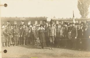 1921 össz. 24 db IV. Károly visszatérésekor készített fotólap, korabeli albumba fűzve, feliratozva (...