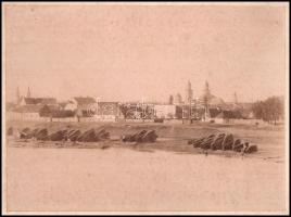 cca 1900 Szatmárnémeti, Szamos-part, római katolikus székesegyház, kartonra kasírozott fotó, kartono...