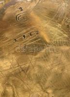 Ezüst (Ag) antik angol zsebóra, spindlis szerkezettel, nincs kipróbálva, kulcs nélkül, számlapja sér...