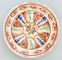Antik erdélyi népi tányér, kézzel festett cserép, korának megfelelő sérülésekkel, d: 22 cm