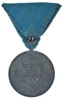 1940. "Erdélyi részek felszabadulásának emlékére" Zn emlékérem modern mellszalaggal. Szign...