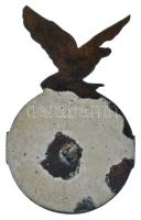 1938. "Budapest V. Kerületi Turul Polgári Lövész Egylet" bronz emlékérem hátoldalán csavar...