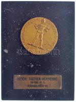 Kisfaludi Stróbl Zsigmond (1884-1975) 1934. Honvéd Tiszti Vívó Klub Budapest 1924-1934 egyoldalas bronz emlékérem (70mm), alatt VIDÉKI TISZTEK VERSENYE 1936. II. 1. PÁRBAJTŐR III. felirat (20x66mm), márványtáblán (135x101mm) T:XF erősen karcos