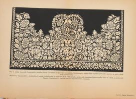 cca 1940 Hímzésminta-gyűjtemény, közte kézzel rajzolt kalotaszegi írásos minták, ill. Undi Mária: Ma...