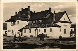 Déda, Deda; Pályaudvar, vasútállomás / railway station (fa)