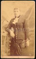 cca 1880 Mary Hawkins Ritter, keményhátú fotó Chas. E. Emery műterméből, 10,5×6,5 cm