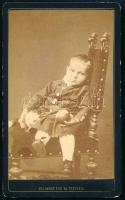 cca 1883 Gyerekportré, keményhátú fotó Ellinger Ede és Testvére műterméből, 10,5×6,5 cm