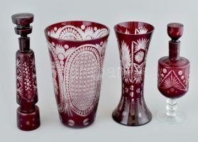 cca 30 darabos bordó kristály gyűjtemény, közte italos készlet, pohárkészlet, kínáló, váza, szép áll...