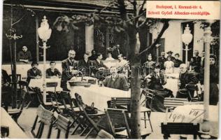 1909 Budapest I. Tabán, Schreil Győző Albecker vendéglője, étterem, kert vendégekkel és pincérekkel. Kereszt tér 4. (EK)