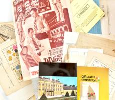 Vegyes doboznyi papírrégiség tétel