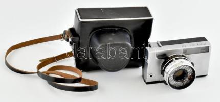 Zorki (Zorkij) 10 fényképezőgép, Industar-63 45mm f/2.8 objektívvel, tokban, működik