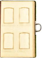 Szecessziós díszkönyv, bársonyborítású, préselt réz verettel, korának megfelelő állapotban, 31x22 cm...