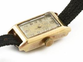 Anker arany (Au) 14K karóra, jelzett, 2,5x1,5 cm, nettó: 3,17 g, sérült