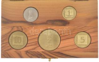 Izrael 1987. 1a - 1/2S (5xklf) forgalmi sor fa dísztokban T:UNC Israel 1987. 1 Agora - 1/2 Shekel (5xdiff) coin set in wooden display case C:UNC