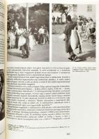 A hagyomány kötelékében. Tanulmányok a magyarországi zsidó folklór köréből. Szerk.: Kríza Ildikó. Bp...