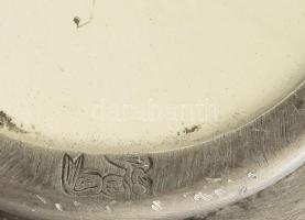 Kerámia kép ón foglalatban, jelzett, kopásokkal, falra akasztható, d: 10,5 cm