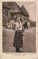 Girls in folkwear from Gyalár, Transylvania