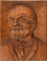 Lenin faragott fali dísz 26x20 cm