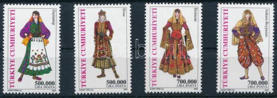 Női népviselet (III.) sor, Women's folk costume (III.) set