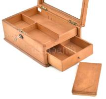 Fa doboz fazettált üveg tetővel, titkos fiókos résszel. Működő zárral, kulccsal . 18x27x11 cm